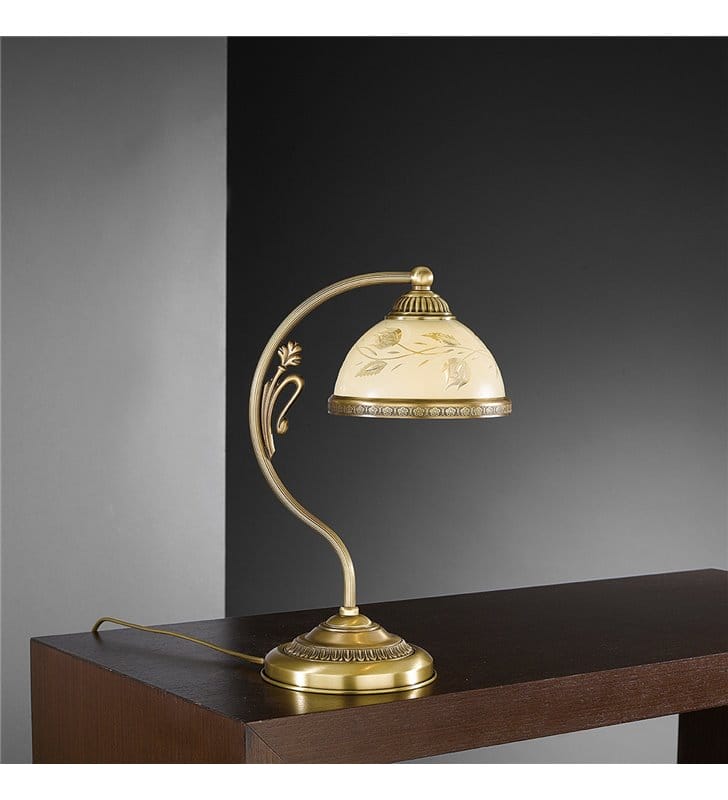 Klasyczna lampa na stół Latina mosiądz antyczny szklany dekorowany klosz ecru - OD RĘKI